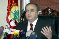 إشتباك إعلامي جديد في لبنان بين وهاب والضاهر