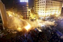 هيومن رايتس ووتش تطالب بحماية المتظاهرين اللبنانيين