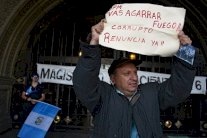  مدعي الامة يوصي باستقالة الرئيس في غواتيمالا