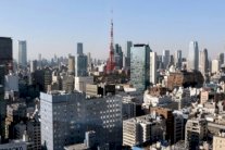 حريق كبير في مصنع قرب مطار طوكيو-هانيدا الدولي