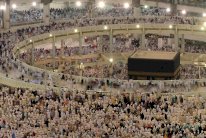 السعودية تستضيف ألف فلسطيني لأداء فريضة الحج