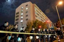 الشرطة التركية تستخدم العنف لتفريق تظاهرة