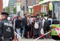 وزير دنماركي يقترح على أوروبا إعادة اللاجئين