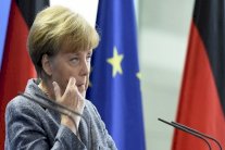 ميركل: تدفق المهاجرين