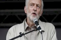 انتخاب الراديكالي كوربن رئيسا لحزب العمال البريطاني