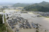 إصابة 16 شخصًا في اليابان جراء عاصفة إستوائية