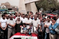 ناشطو العراق: مستمرون بالاحتجاج ضد تسويف الإصلاح 