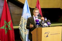 ليون يعلن اتفاقا ينهي انقسام مجلس النواب في ليبيا