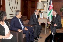 عاهل الأردن: الأقصى لا يقبل الشراكة أو التقسيم 