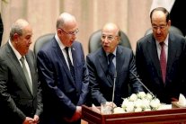 نواب الرئيس العراقي يطعنون بقرار إلغاء مناصبهم