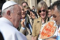 محافظو أميركا يتساءلون عن موقف البابا من سياسة بلادهم