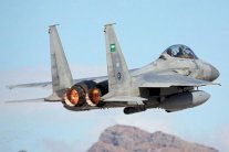 طيران التحالف يستهدف تجمعات الحوثي في محافظات عدة