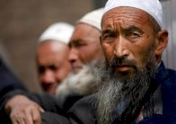 السلطات الصينية تواصل تضييق الخناق على المسلمين 