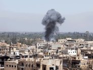 مقتل 15 مدنيا في غارات للنظام السوري على دير الزور