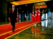 هل يجرّ إردوغان تركيا إلى حرب أهلية؟