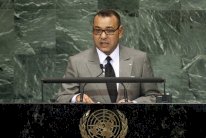 ملك المغرب يدعو إلى استراتيجية لمحاربة الإرهاب