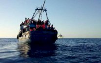 اكثر من نصف مليون مهاجر عبروا المتوسط في 2015