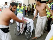 هكذا يبدأ التدافع في التجمعات الضخمة