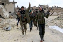 واشنطن تتوقف لفترة عن تدريب المعارضة السورية