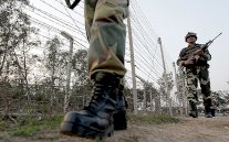 باكستان لكيري: سنكشف حقيقة الهجوم على قاعدة جوية هندية