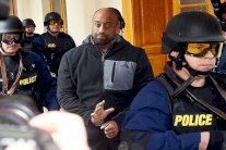 السجن لبريطانيين كانا في الطريق الى(داعش) 