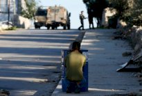 مقتل اربعة فلسطينيين حاولوا طعن جنود اسرائيليين