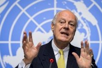 دي ميستورا لم يهدد بقائمة ثانية لمفاوضي المعارضة السورية