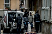 الشرطة التركية تداهم مكاتب أبرز حزب مؤيد للأكراد في إسطنبول