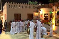 انطلاق مهرجان مسقط وسط فعاليات تراثية وثقافية