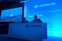 إيرباص تتفوق على بوينغ في طلبات الشراء خلال 2015