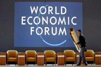 منتدى دافوس يستبعد كوريا الشمالية من اجتماعه