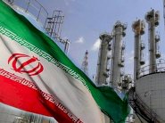 إيران تنزع قلب مفاعل (آراك)