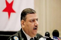 هولاند يلتقي رياض حجاب في باريس