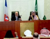 الجبير: نرفض أي ضغط خارجي على المعارضة السورية