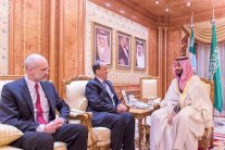 محمد بن سلمان يلتقي مبعوث الأمم المتحدة إلى اليمن 