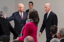 جو بايدن: نحن قادرون على تغيير حياة الناس