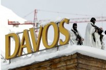 تشاؤم قادة الأعمال في العالم بآفاق نمو الاقتصاد العالمي