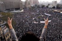 مصر: قانون يجرّم الإساءة لثورة يناير