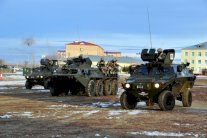 كازاخستان تزوّد الأردن بأسلحة ومعدات عسكرية