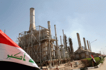 العراق يبحث عن حلول في مواجهة أزمة مالية خانقة