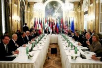 الهيئة العليا للمفاوضات تحسم مشاركتها في جنيف