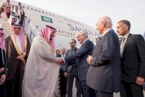 ولي ولي العهد السعودي يصل باكستان في زيارة رسمية