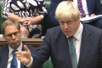 وزير خارجية بريطانيا: روسيا قد تصبح دولة مارقة