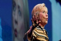 ويكيليكس ينشر خطبًا ألقتها كلينتون لمصلحة غولدمان ساكس