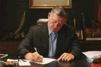 عبدالله الثاني يكتب: سيادة القانون أساس الدولة المدنية