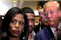 ترامب يجد صعوبة في اجتذاب السود