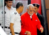 إلغاء السجن المؤبد بحق مرشد الإخوان في مصر