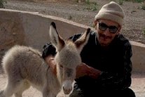 وفاة الروائي المغربي عزيز بنحدوش غرقاً