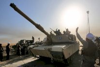 القوات العراقية تواجه الأنفاق والألغام في الموصل