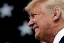 ترامب يردّد ما يريده الأسد!